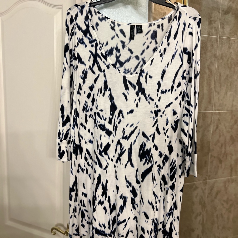 Cynthia Rowley Navy and Cream Patterned Top